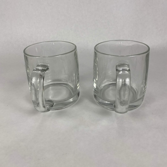 2 Clear Glass Winter Scene Mugs - Picture 5 of 8